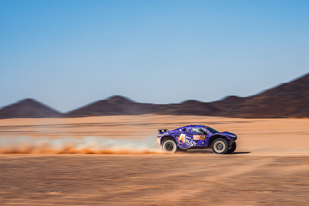 Actiongraphers Z9B 9754